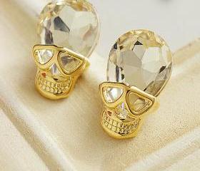 Personality skull earrings